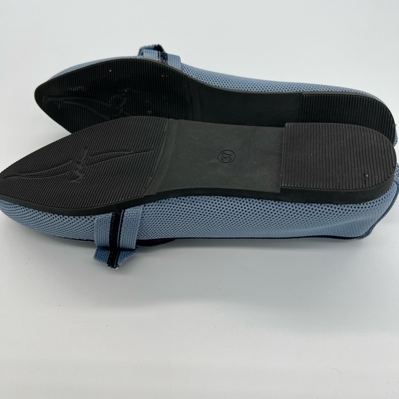 Knot-Trim Pointed Knit Flats - Light Blue - Picture 5 of 5